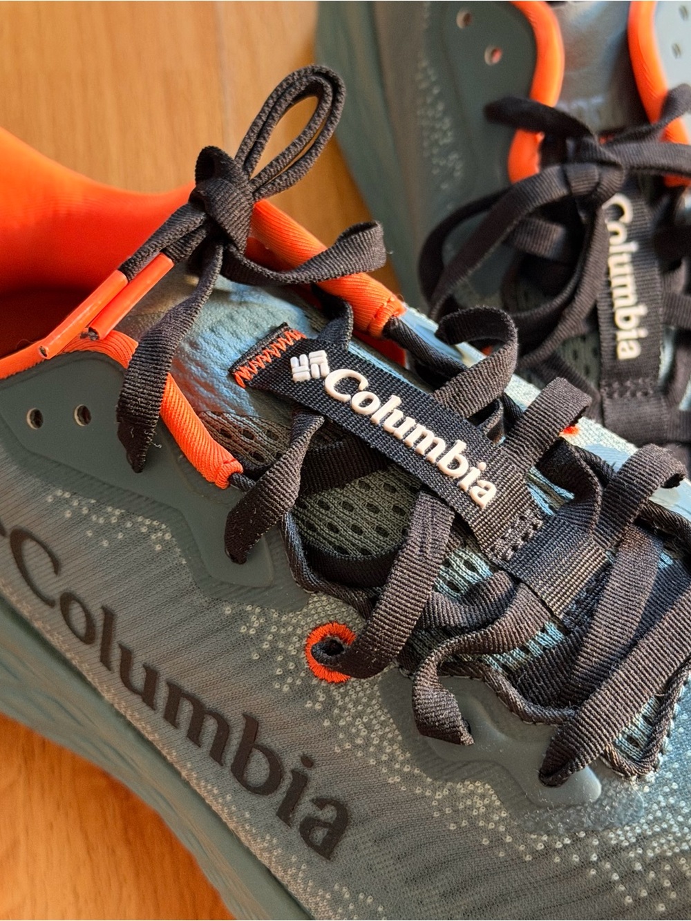 Columbia Men's Konos Featherweight Running Shoes.